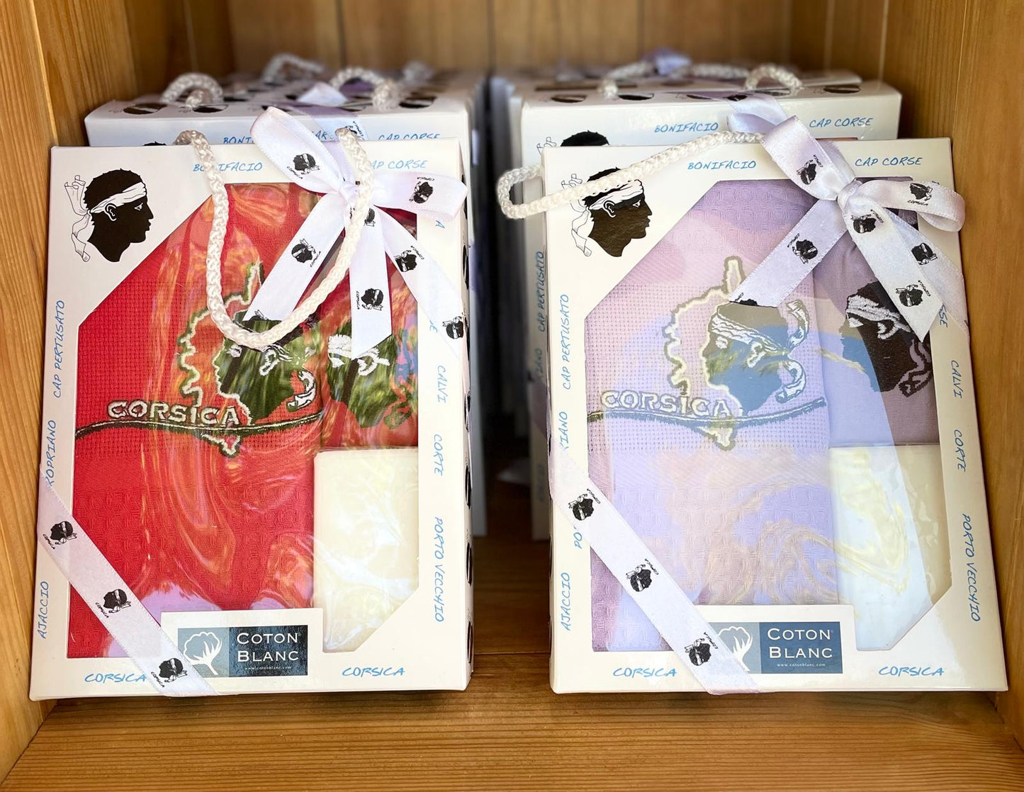 Boite cadeau 3 pièces 1 torchon couleur au choix